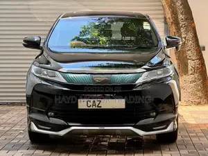 Toyota Harrier Advance Premier 2017