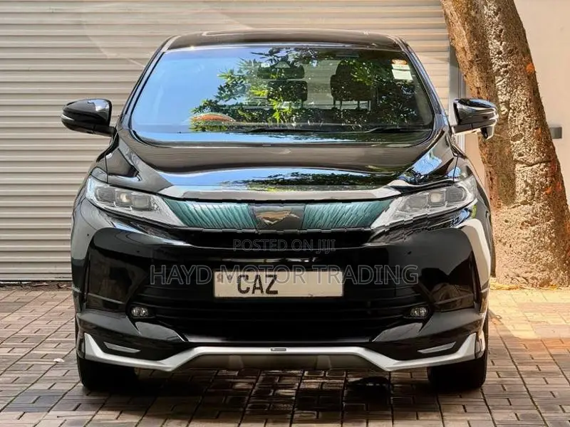 Toyota Harrier Advance Premier 2017