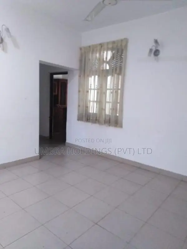 MODERN HOUSE FOR RENT IN BATTARAMULLA - 1607U