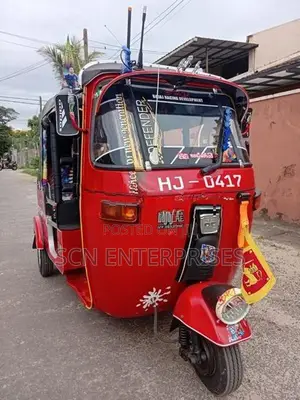 Bajaj RE 2004