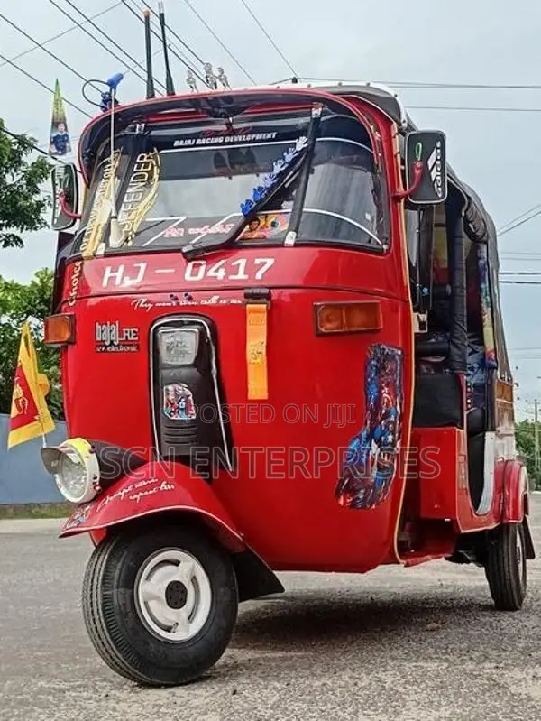 Bajaj RE 2004