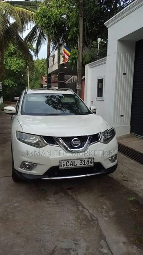 Nissan X-Trail 2015