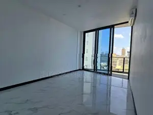 Peak - 03 Bedroom Unfurnished Apartment for Sale in Colombo3 (A2999)
