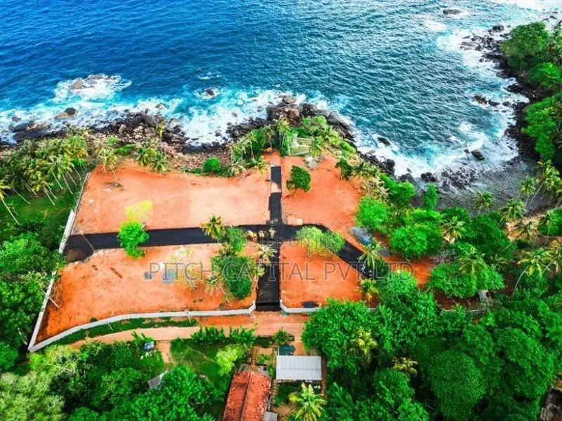BEACH FRONT TOURISM LAND IN DONDRA
