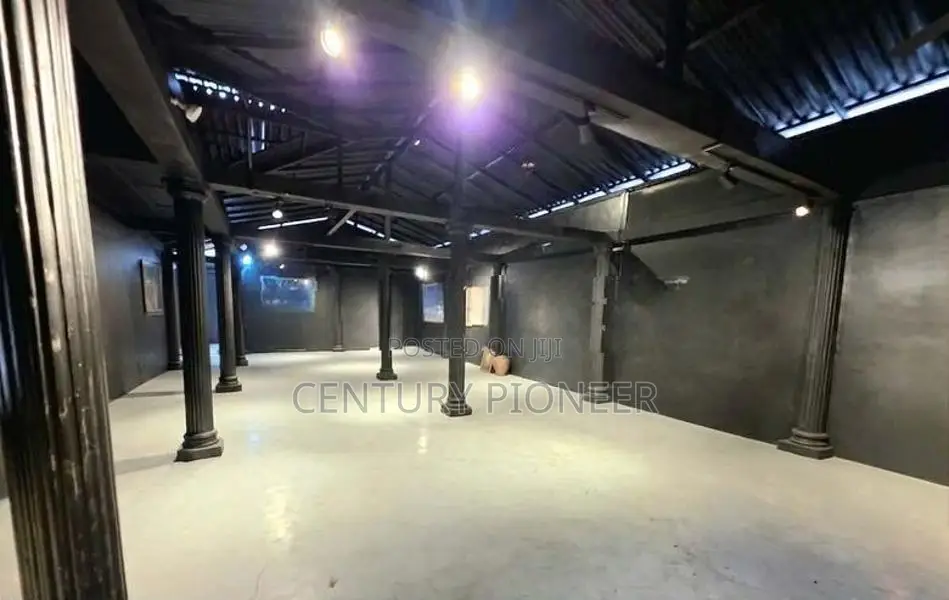 Warehouse for Sale in Kaduwela