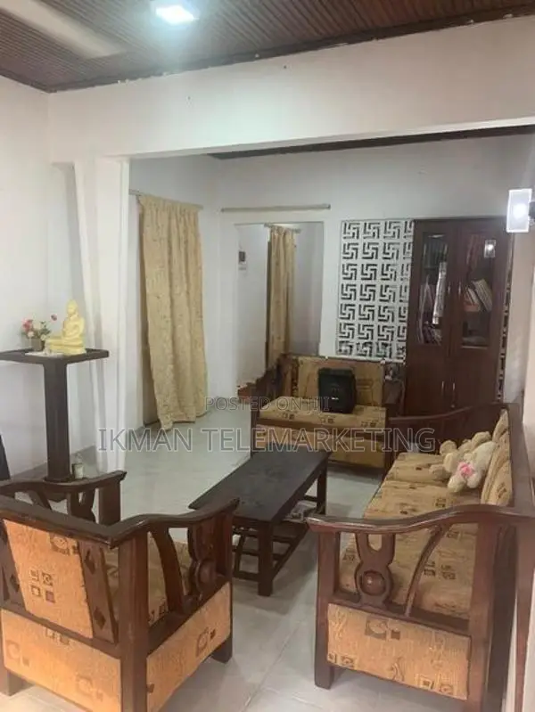 House for Rent in Thalawathugoda Town