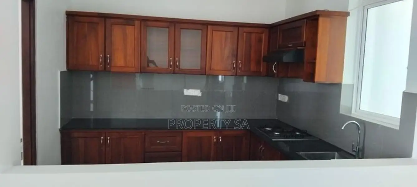Modern 3 Bedroom Apartment for Sale in Mount Lavania