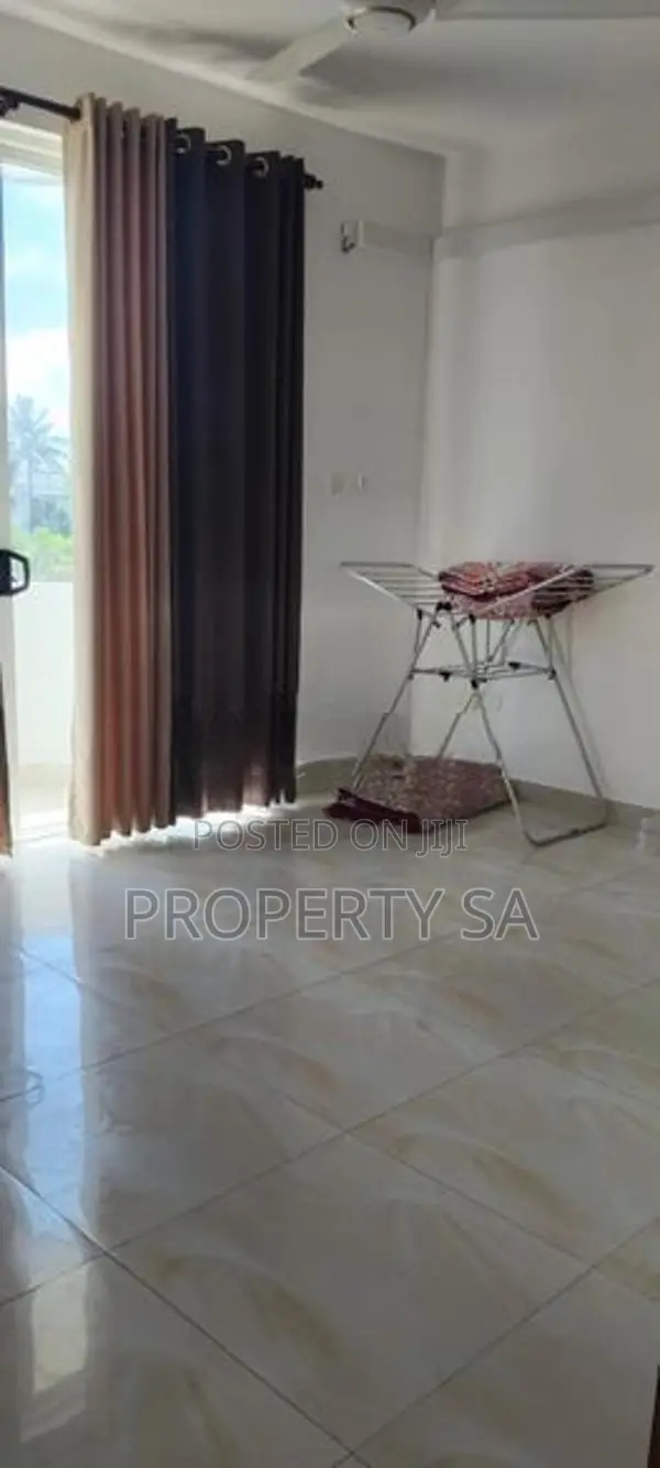 Modern 3 Bedroom Apartment for Sale in Mount Lavania