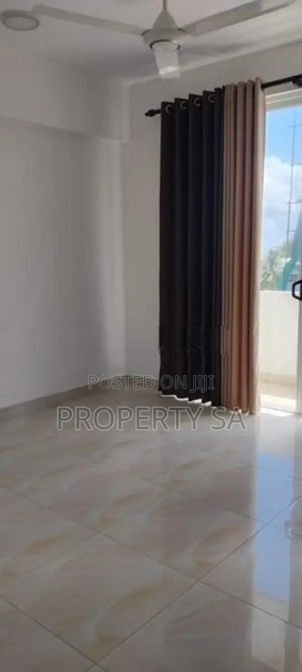 Modern 3 Bedroom Apartment for Sale in Mount Lavania