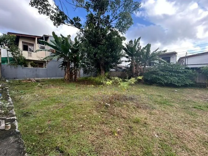 Residential Land for Sale in Thalawathugoda