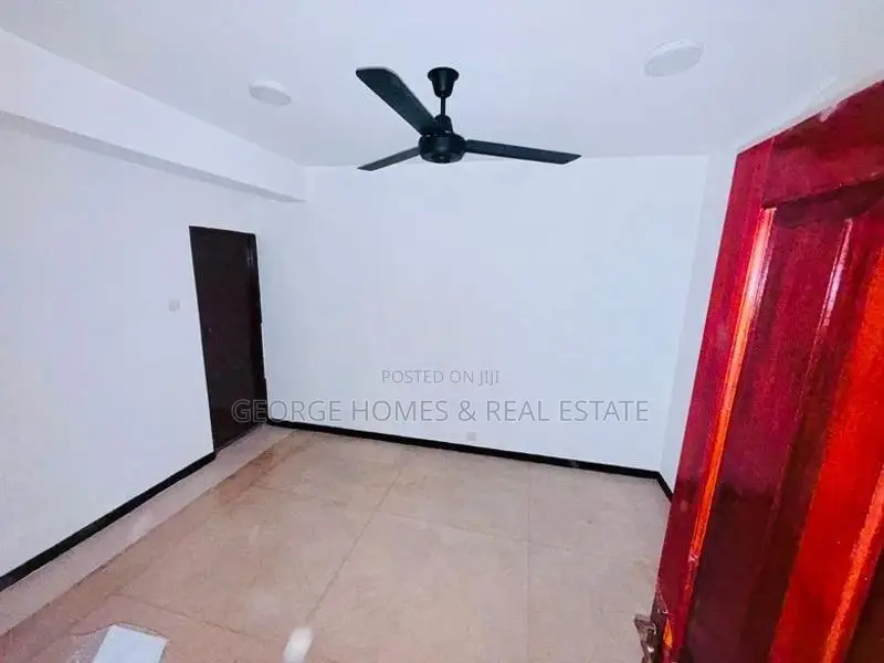9 Bedroom House for Rent at Borella