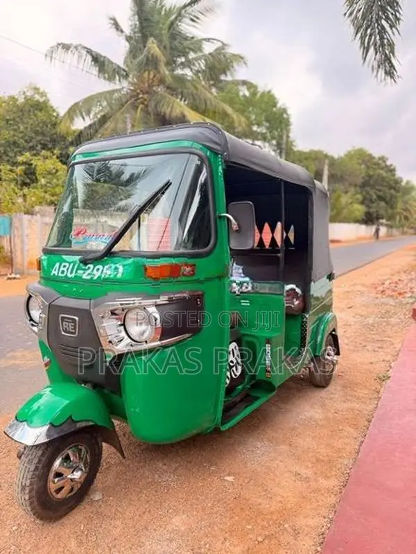Bajaj RE Three Wheeler 2019