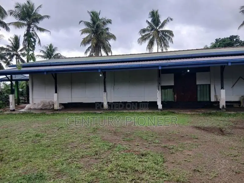Coco Chip Factory for sale in Minuwangoda