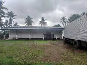 Coco Chip Factory for sale in Minuwangoda