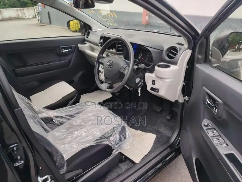 Daihatsu Mira X Grade 2024