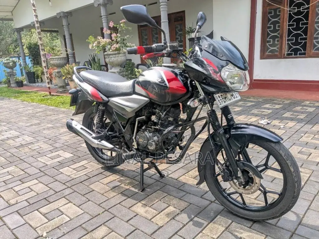 Bajaj Discover 125 2019 Motorbike (Used)