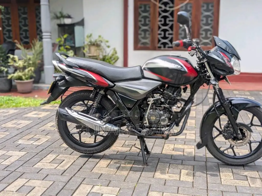 Bajaj Discover 125 2019 Motorbike (Used)