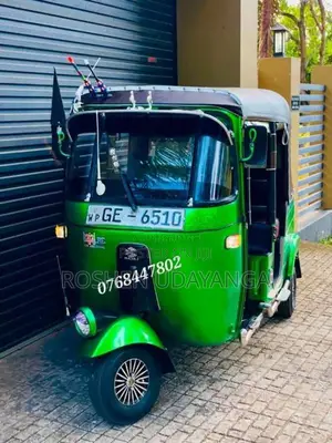 Bajaj 2 Stroke 2002 Three Wheel (Used)