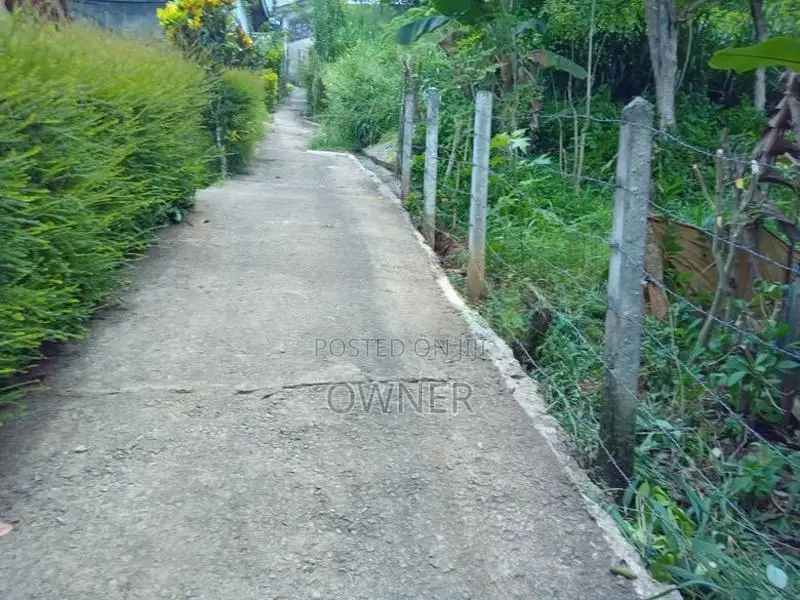 Land for Sale - Thalwatte