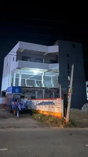 Prime Commercial Building For Rent Yakkala In Gampaha