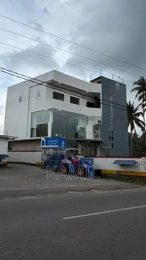 Prime Commercial Building For Rent Yakkala In Gampaha