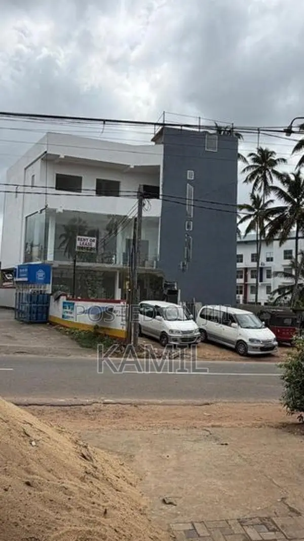 Prime Commercial Building For Rent Yakkala In Gampaha