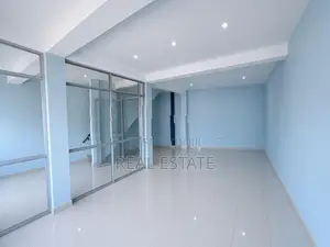 Commercial property for rent in Ja Ela - REF 72