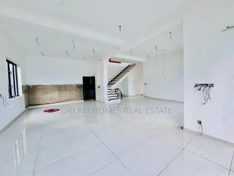 Brand New 3-Story Luxury House for Sale in Mirihana, Nugegoda