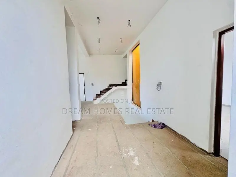 Brand New 3-Story Luxury House for Sale in Mirihana, Nugegoda