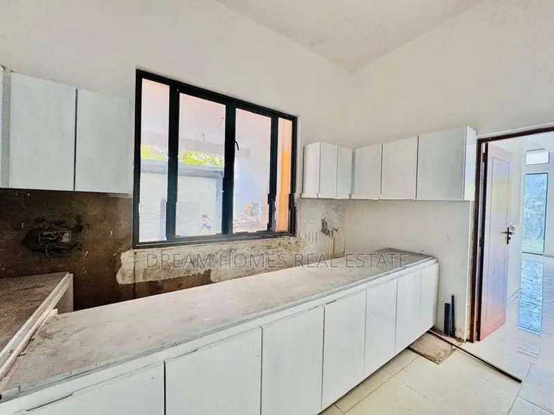 Brand New 3-Story Luxury House for Sale in Mirihana, Nugegoda