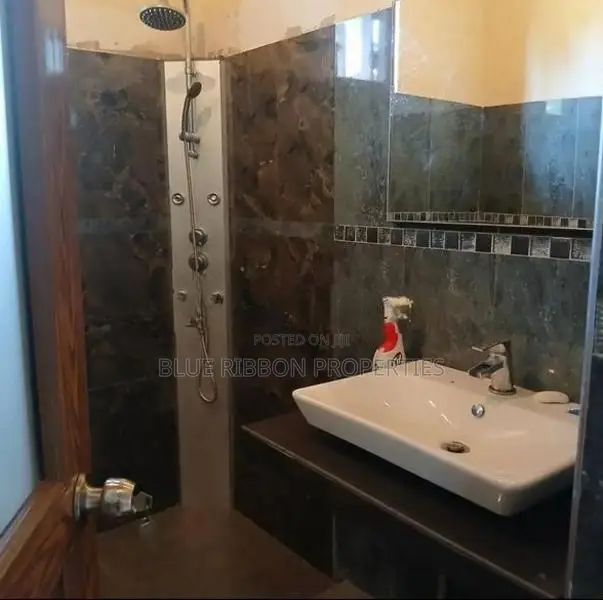 Spacious Two-Storey House for Rent – Delkanda