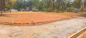 Luxury Land for Sale in Moragahahena Road Homagama