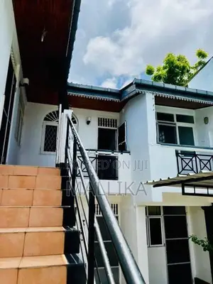 Office 1st Floor for Rent Colombo 05