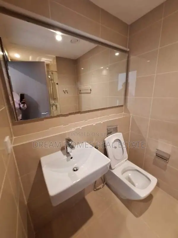 2-Bedroom Apartment for Rent – Marina Square, Colombo 15