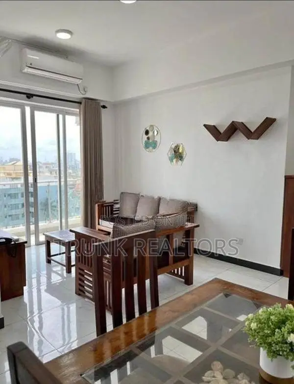 Mount Lavinia 02 BR Apartment for Rent (nk11784)