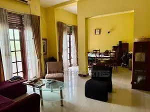 Luxurious 5 Bedroom House for Rent in Nugegoda - 5165 sq ft!