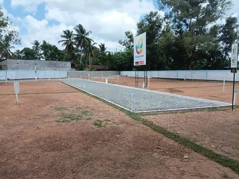 Highly Residential Land for Sale in Minuwangoda Road Ekala