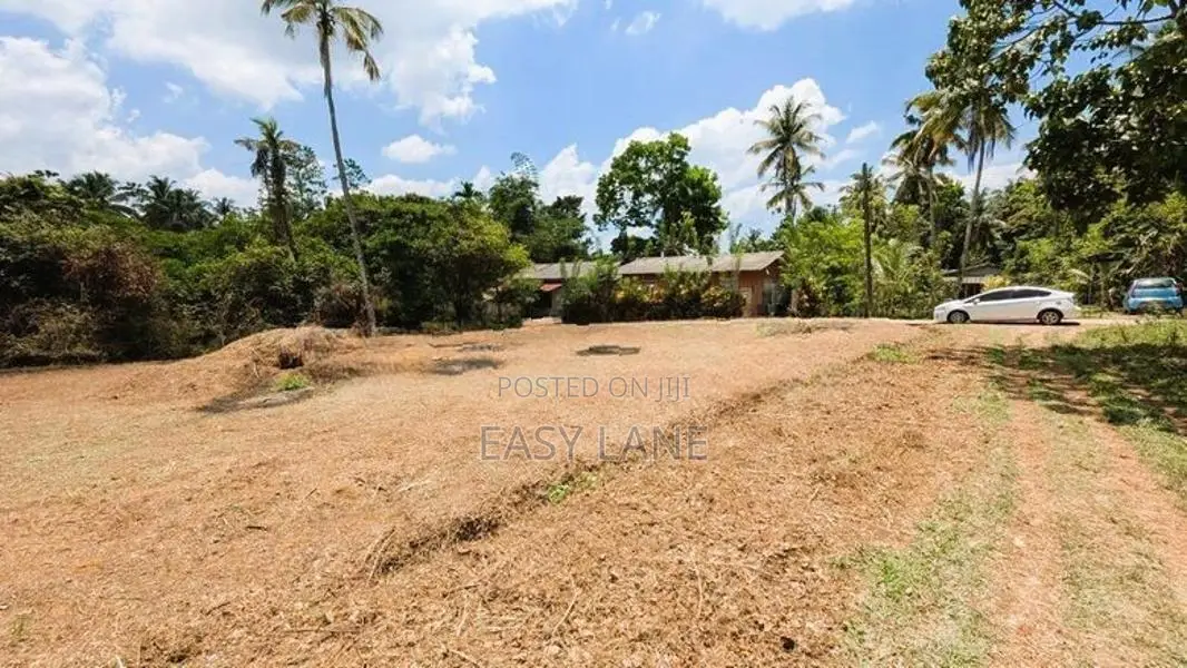Land for Sale in Yakkala