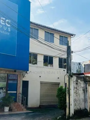 Spacious 3-Storey Modern House for Sale – Nugegoda