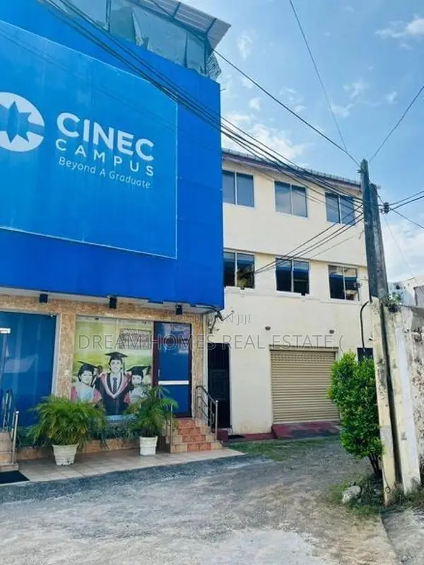 Spacious 3-Storey Modern House for Sale – Nugegoda