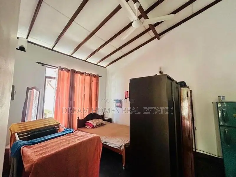6.92 Perch House for Sale – Moratuwa