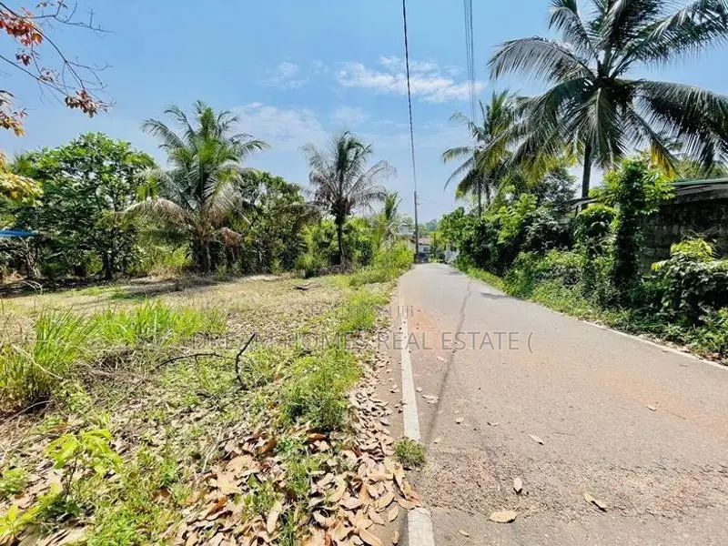 Prime 50 Perch Land for Sale in Thalawathugoda – Kalalgoda