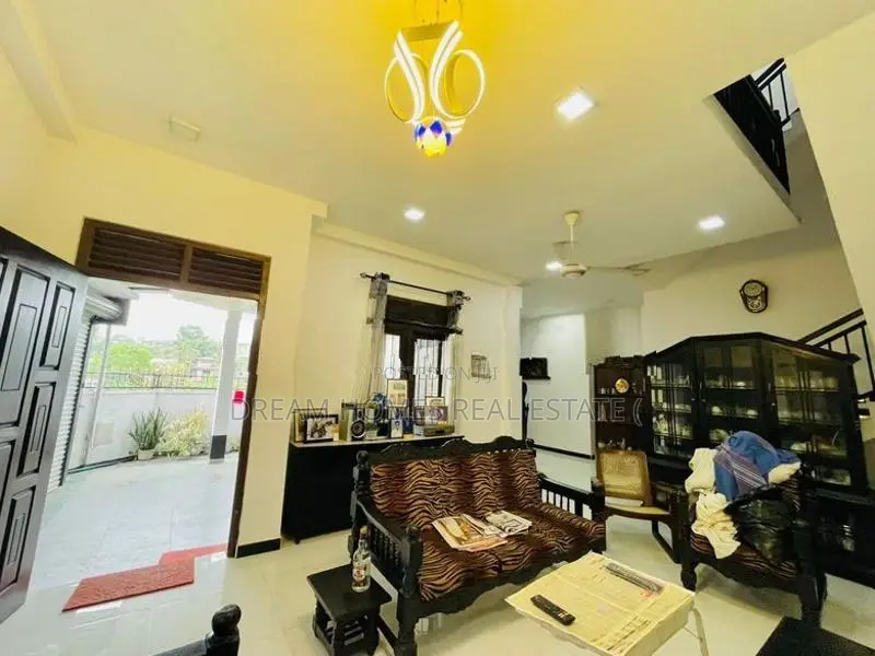 4 Bedroom House for Sale – Kottawa