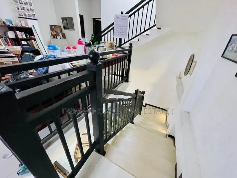 4 Bedroom House for Sale – Kottawa