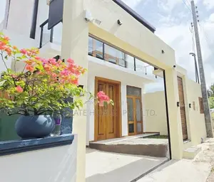 Brand New Luxury House For Sale Weerasekara Mw, Thalawathugoda