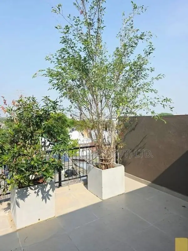 Brand New Luxury House For Sale Weerasekara Mw, Thalawathugoda