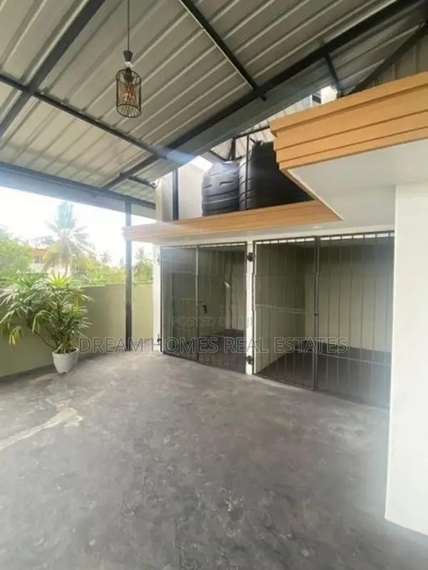 Fully Equipped 4BR House for Sale – Wattala