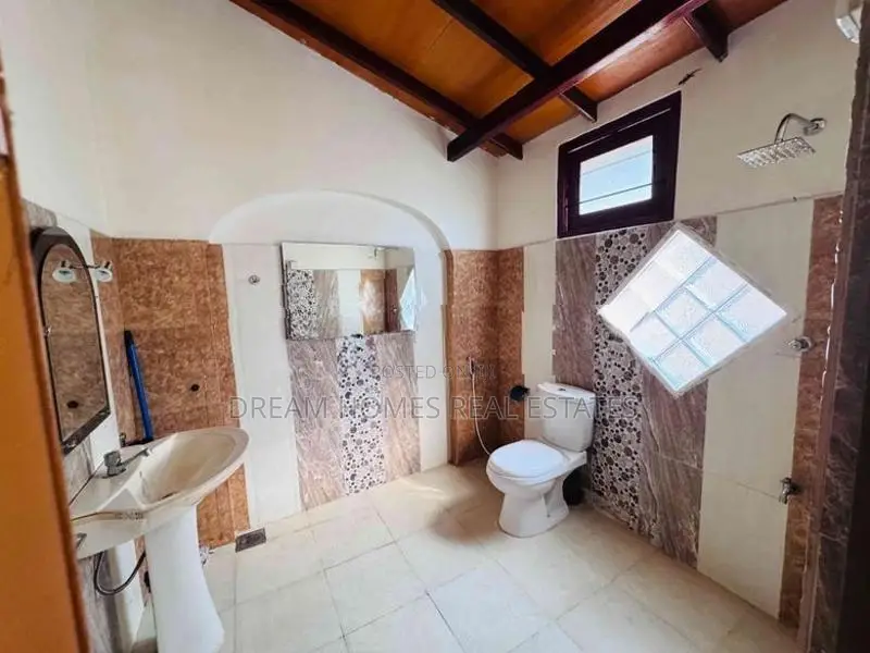 Brand New House for Sale in Idigahamula Wabada