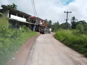 Land for Sale in Aluthgama