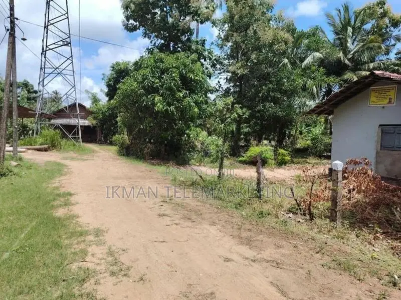 Lands for Sale in Wennappuwa , Lunuwila